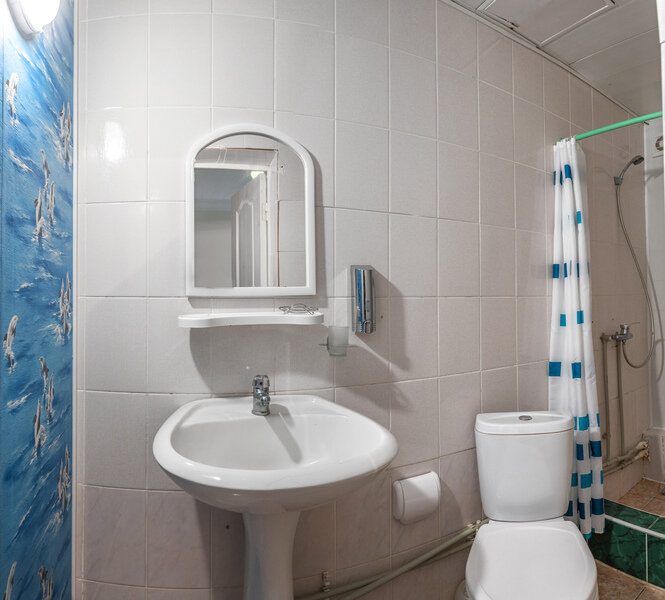 Полукомфорт 2-местный (с общим балконом)