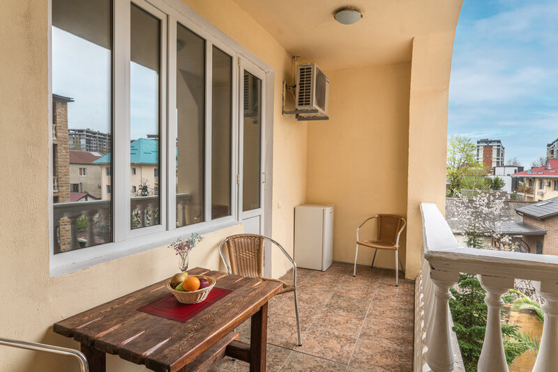 Полукомфорт 2-местный (с общим балконом)