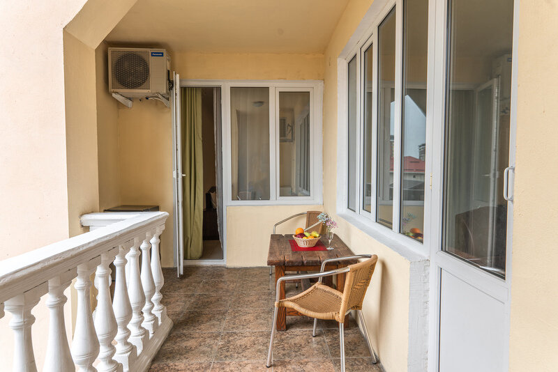 Полукомфорт 2-местный (с общим балконом)