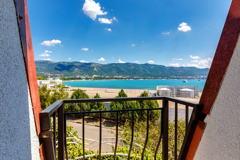 Полулюкс 2-местный 1-комнатный (вид на море)