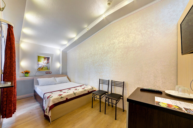 Стандартный 2-местный 1-комнатный (с французским балконом)