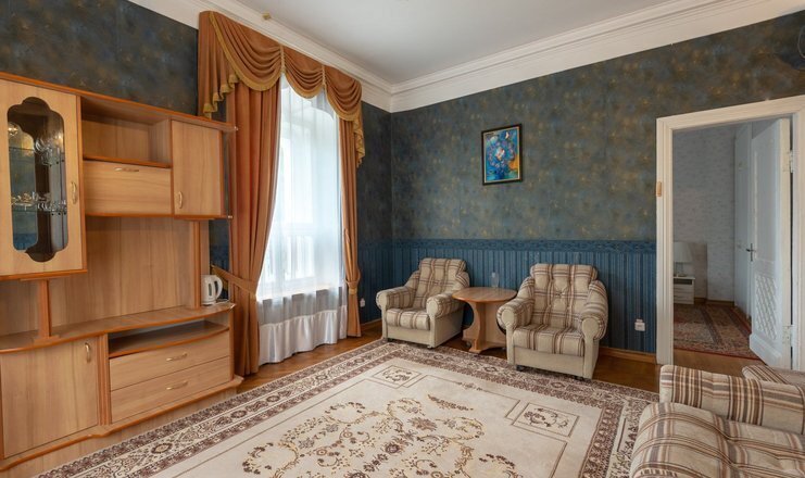 Люкс 2-местный 2-комнатный (корпус 1)