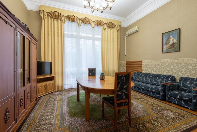 Полулюкс 2-местный 1-комнатный (корпус 1)