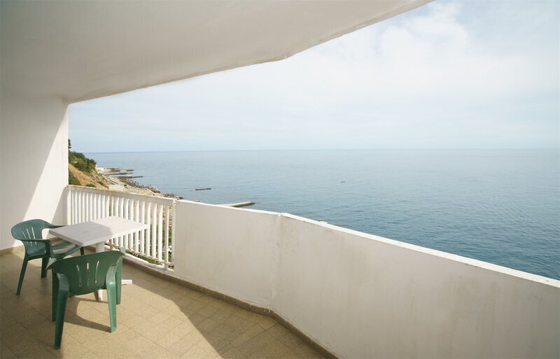 Полулюкс 2-местный 1-комнатный (корпус 3)