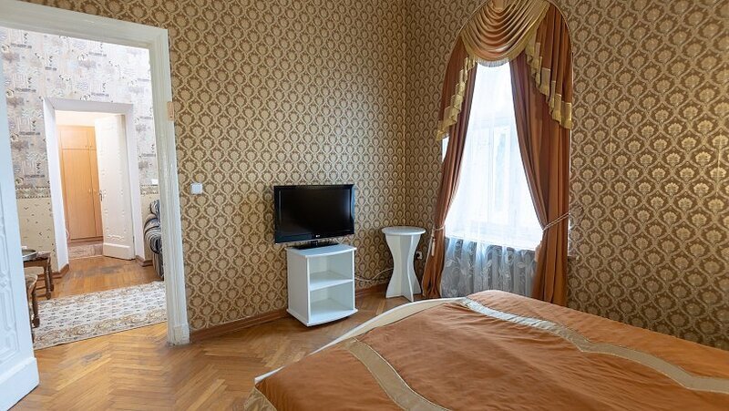 Полулюкс 2-местный 2-комнатный (без балкона корпус 1)