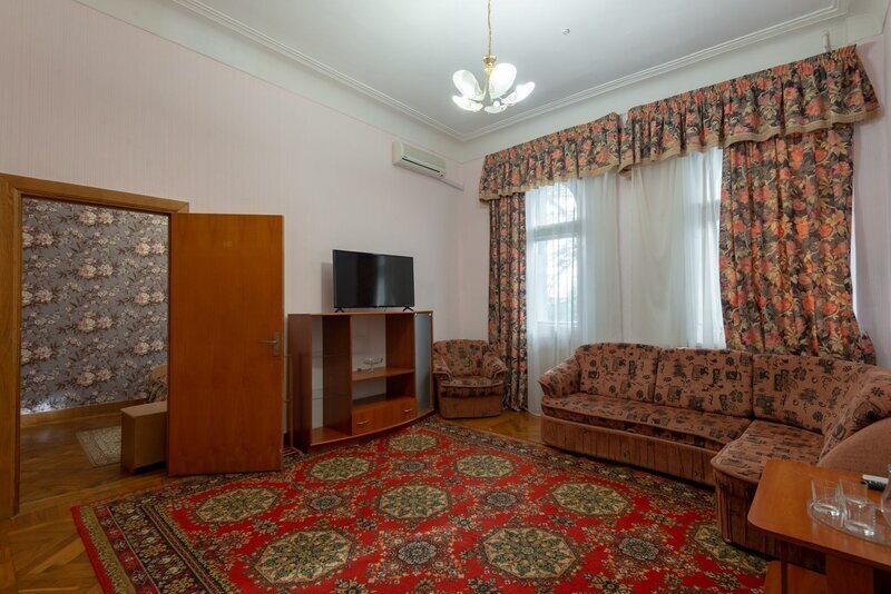 Полулюкс 2-местный 2-комнатный (корпус 2)