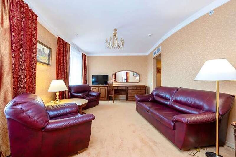 Люкс 2-местный 2-комнатный плюс