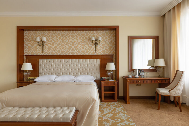 Полулюкс 2-местный JUNIOR SUITE