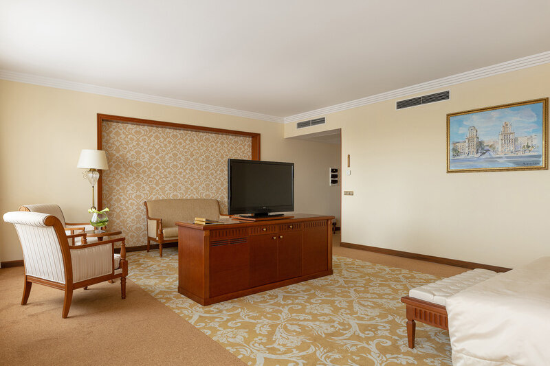 Полулюкс 2-местный JUNIOR SUITE