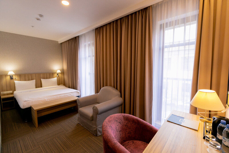 Студио 4-местный (с боковым видом на море)