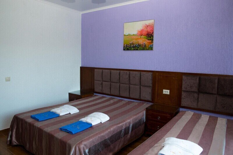 Стандартный 3-местный (с балконом)