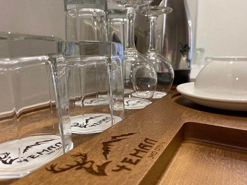 Номер. Посуда