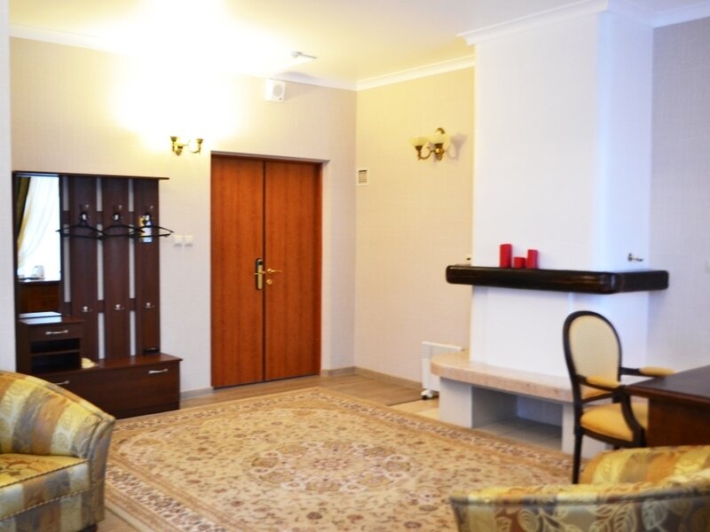 Джуниор Сюит 2-местный DBL (гостевой дом)