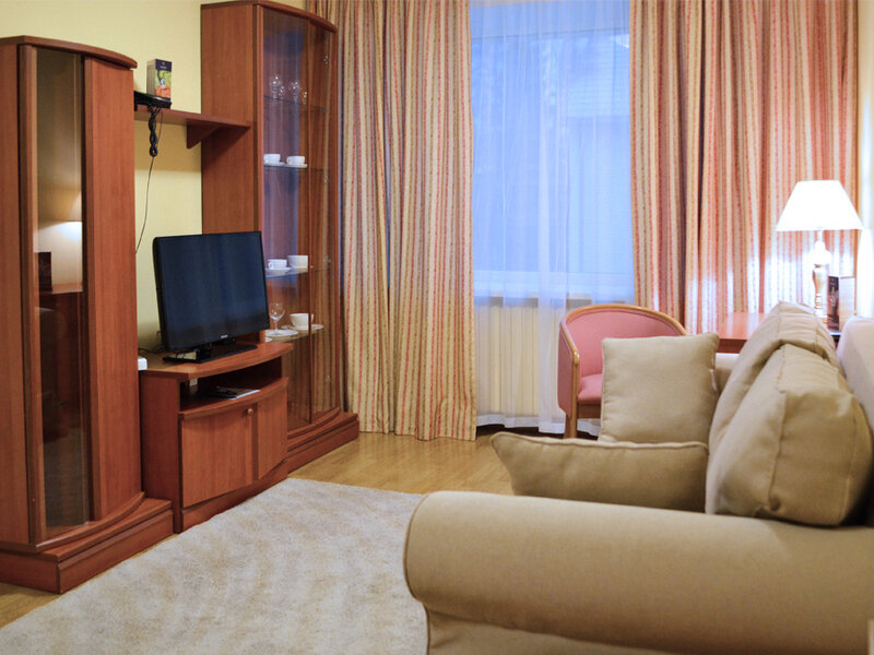 Люкс+ 3-местный 3-комнатный (корпус №5)