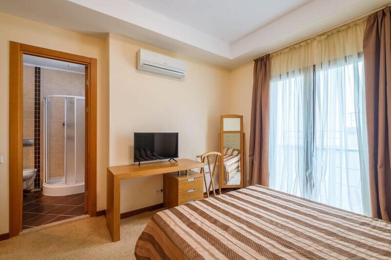 виила жасмин 8-ми  местная на 4 спальни  (3)