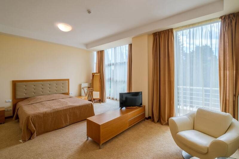 виила жасмин 8-ми  местная на 4 спальни  (15)