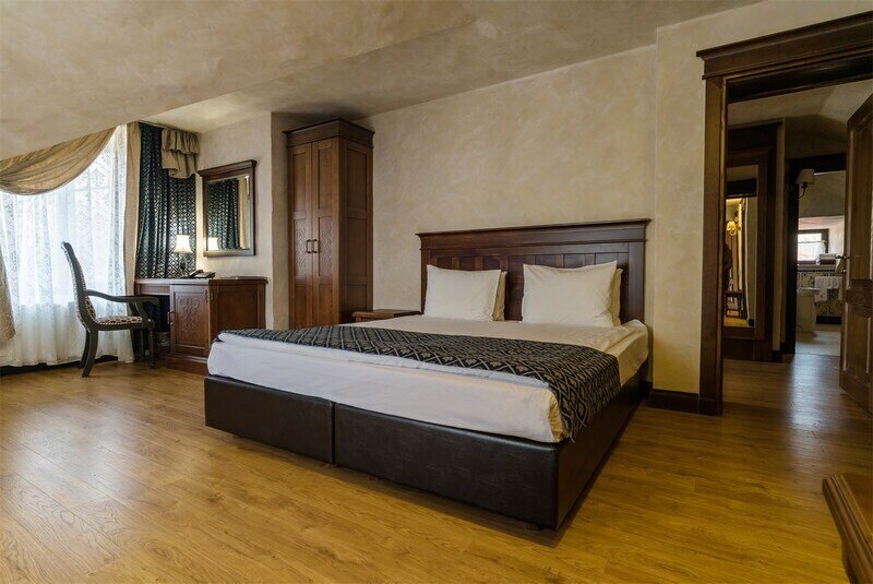 Полулюкс 2-местный 2-комнатный (Семейный)