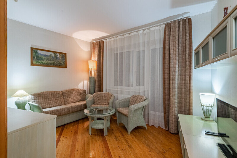 80588ed7086d839755219f28dbc61a71_1050x600