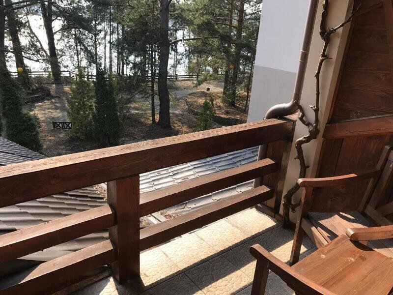 Стандартный 2-местный (вид на реку, 2 этаж)