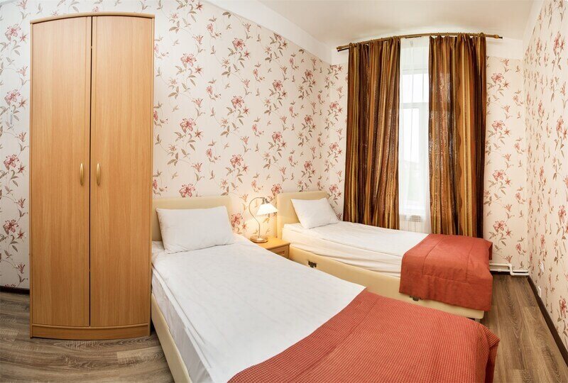 Семейный 4-местный 2-комнатный (Стандартный)