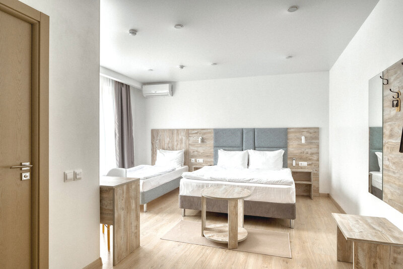 Семейный 4-местный (с террасой)