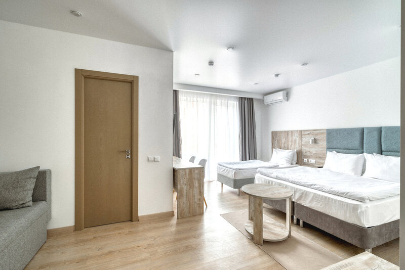 Семейный 4-местный (с террасой)