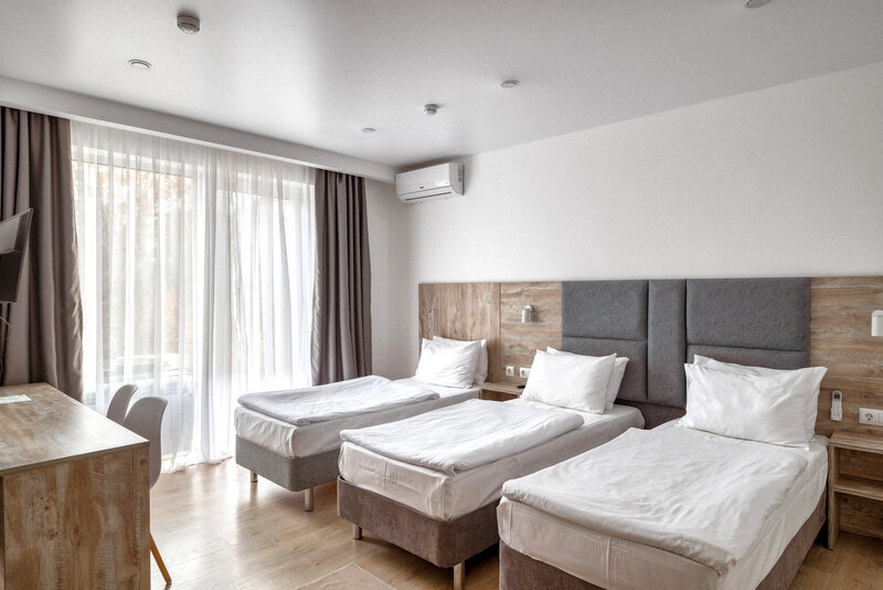 Семейный 4-местный (с террасой)