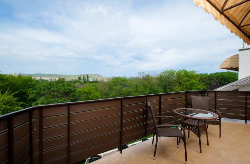 Люкс 2-местный 1-комнатный (с террасой)