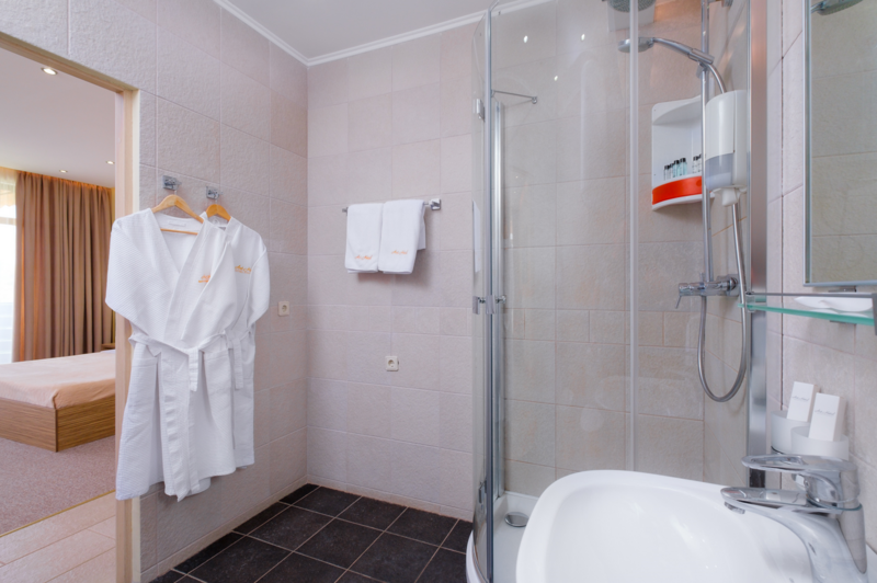 Люкс 2-местный 2-комнатный (с террасой)