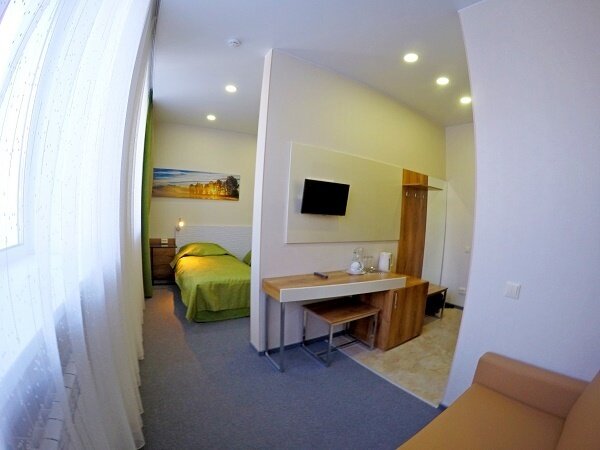 Полулюкс 2-местный без балкона, северная сторона