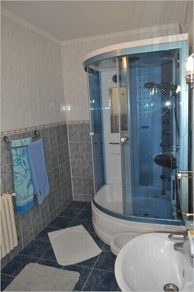 ПК 2-местный 2-комнатный (VIP-дворик)