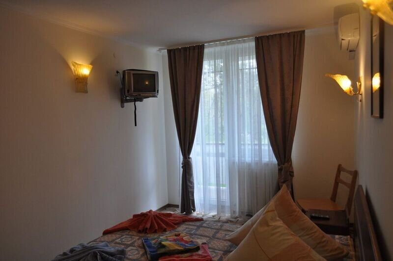 Стандартный 2-местный 2-комнатный (каменный корпус)