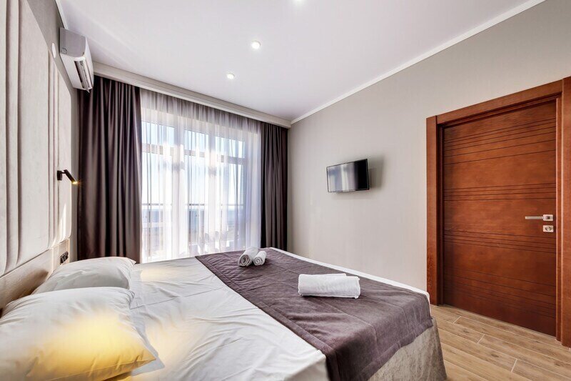 Люкс Улучшенный 2-местный 2-комнатный (вид на море корпус Династия)