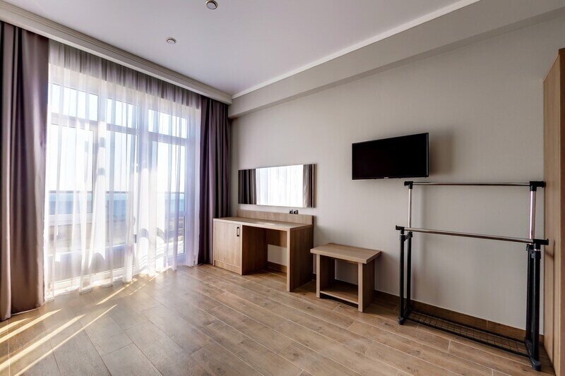 Люкс Улучшенный 2-местный 2-комнатный (вид на море корпус Династия)