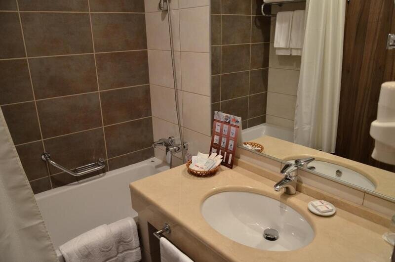 1 категория SINGLE