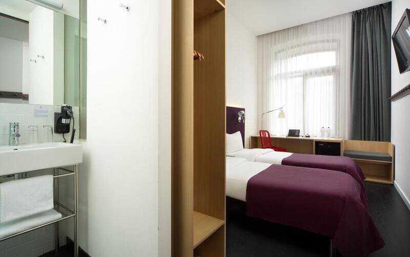 Стандартный 2-местный