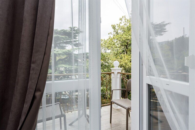 Джуниор сюит 2-местный 1-комнатный (6)