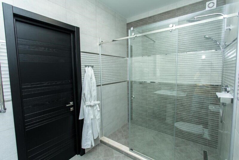 Люкс 2-местный 2-комнатный (3 этаж) (7)