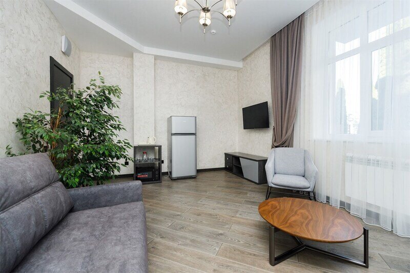 Люкс 2-местный 2-комнатный (без балкона) (4)