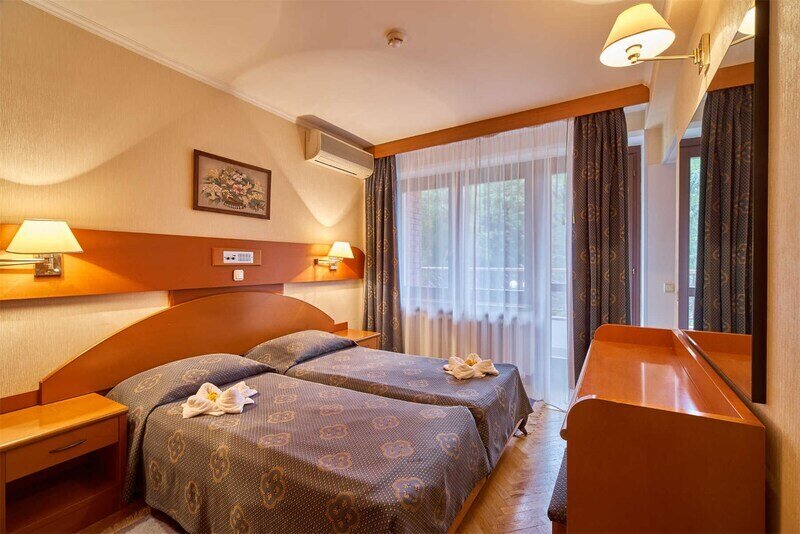 637072655520190984-dc818e50-0a65-47b1-8a62-e7be41a96515