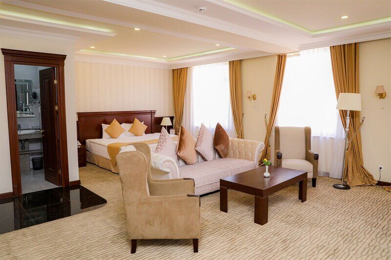 Lux 2-местный