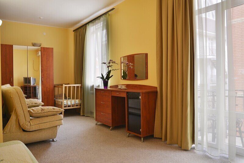 Полулюкс 2-местный (c балконом)