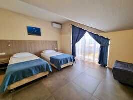 Улучшенный 2 местный SUTWIN-M манс., Отель HELIOPARK Aqua Resort, село Сукко