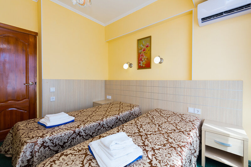 Семейный 4-местный 2-комнатный (2+2 в корпусе)