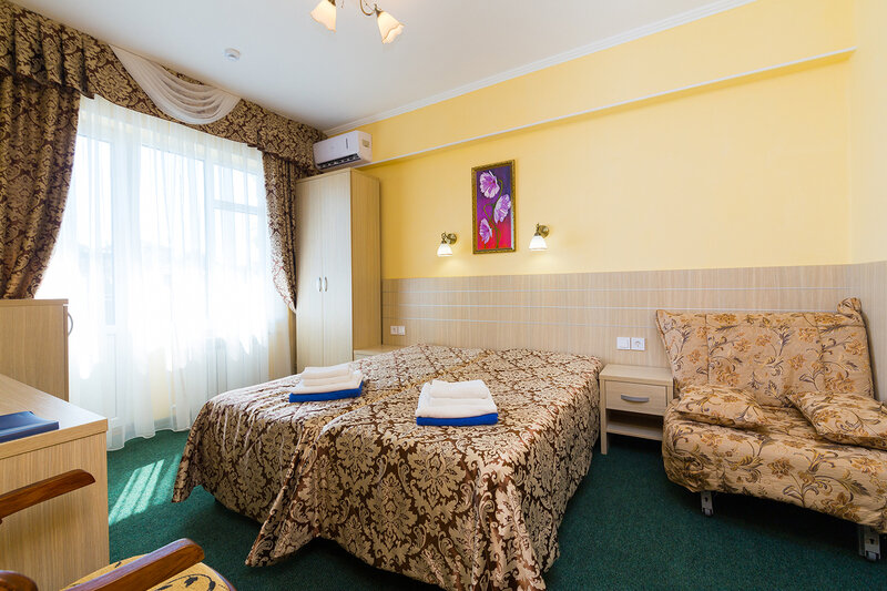 Семейный 4-местный 2-комнатный (2+2 в корпусе)