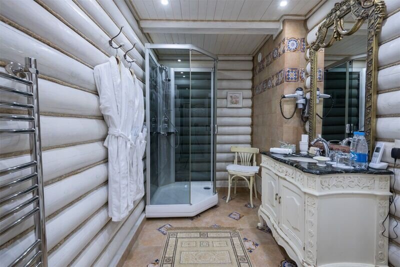 Люкс 2-местный 2-комнатный (Шато)