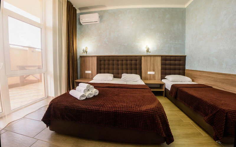 Семейный 3-местный 1-комнатный (1 этаж с патио)