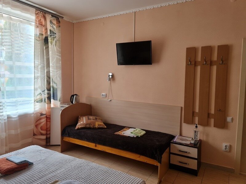 Стандартный 3-местный (без балкона) (13)