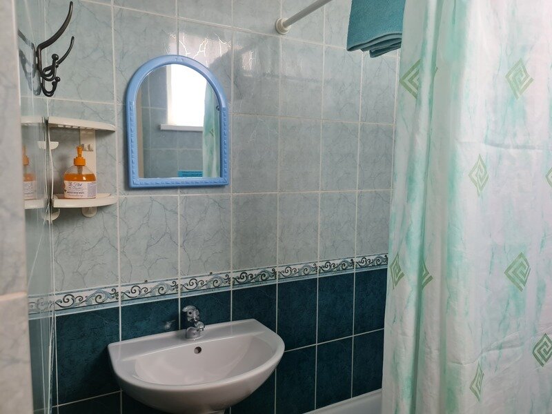 Стандартный 3-местный (без балкона) (7)