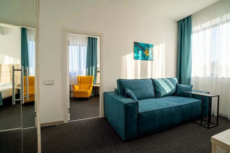 Полулюкс 3-местный 2-комнатный (8)